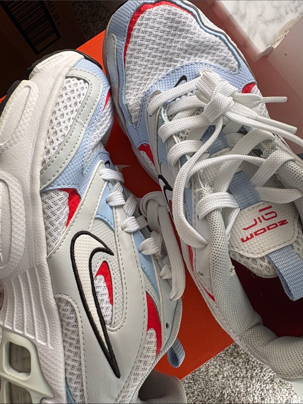 Nike Air Zoom Athletic Sneakers Women’s 7